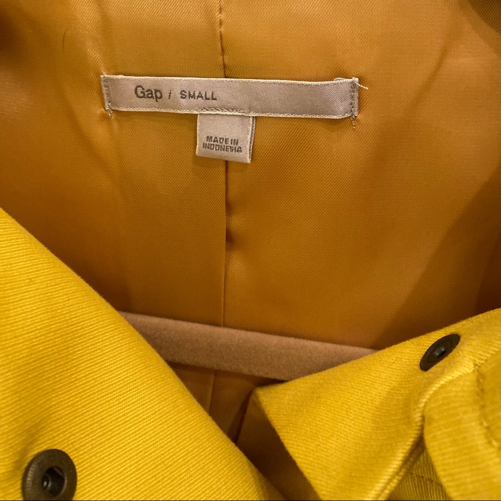 Yellow Gap jacket
